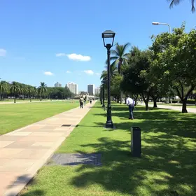 Sesuz executa ações de limpeza e manutenção em quatro praças de João Pessoa